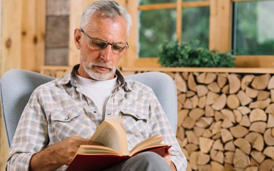Seniors: How Does Reading Help with Anxiety?